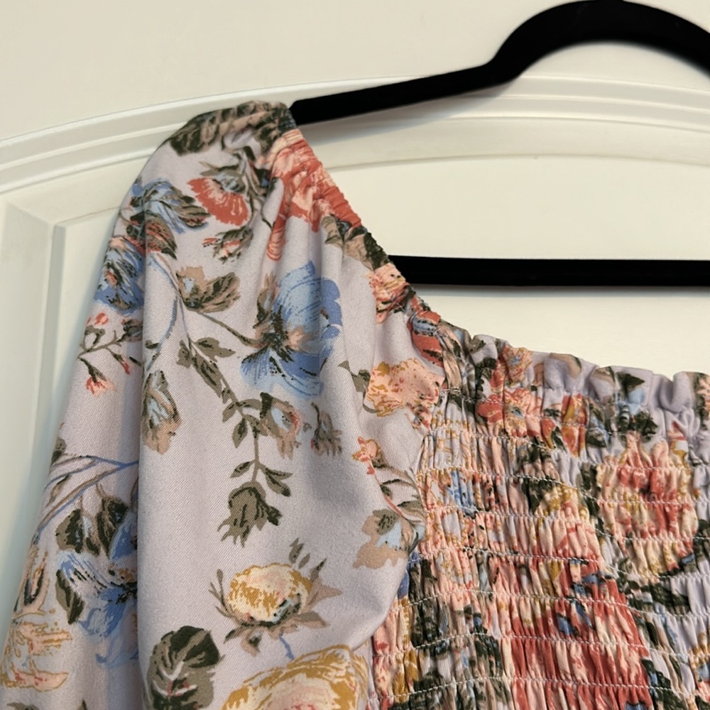 Wayf Smocked Floral Dress - Size XS - Picture 8 of 9